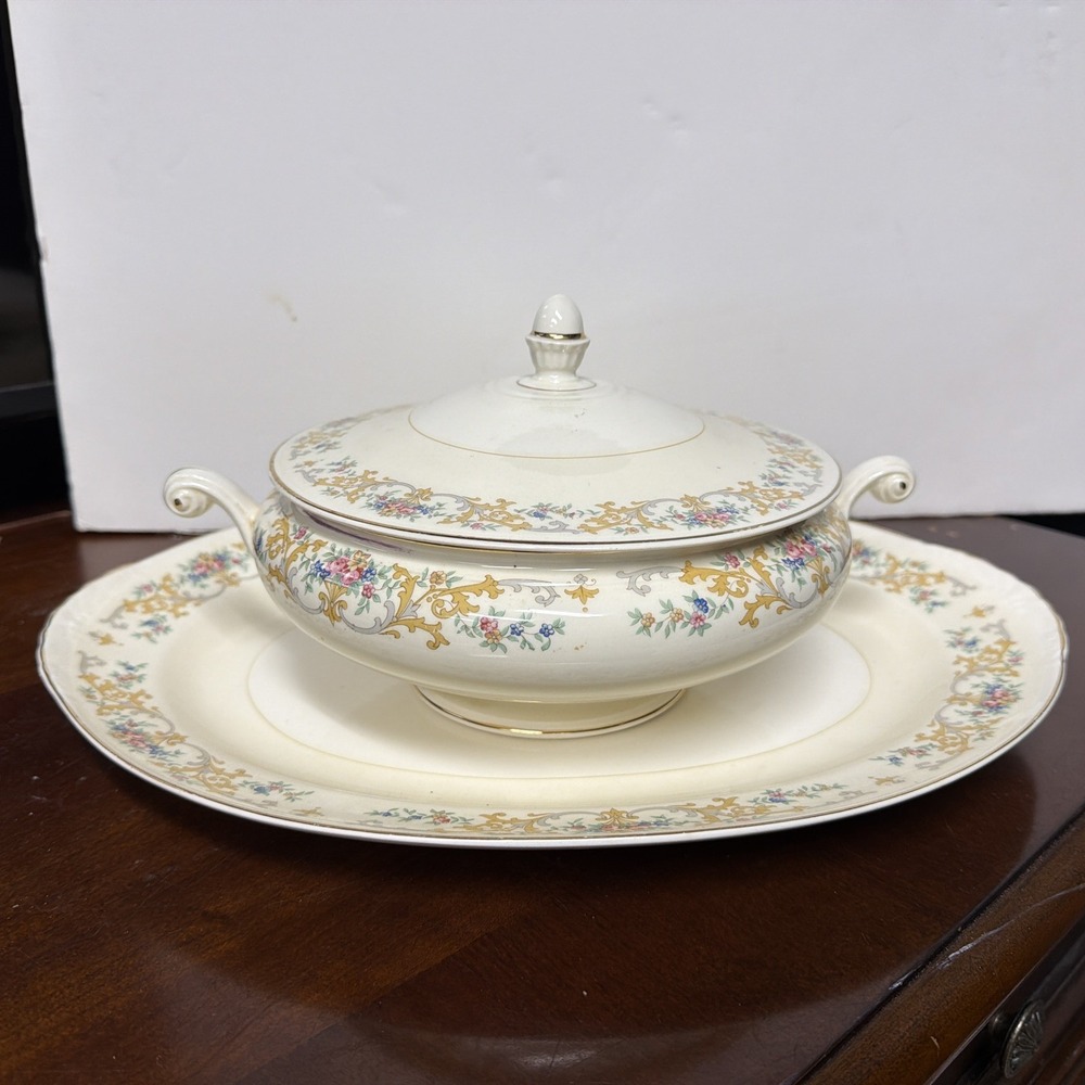 HOMER LAUGHLIN EGGSHELL NAUTILUS 15 1/2"l‎ Oval Serving Platter And Serving Bowl